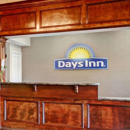 Days Inn & Suites By Wyndham Houston North - Spring Εξωτερικό φωτογραφία