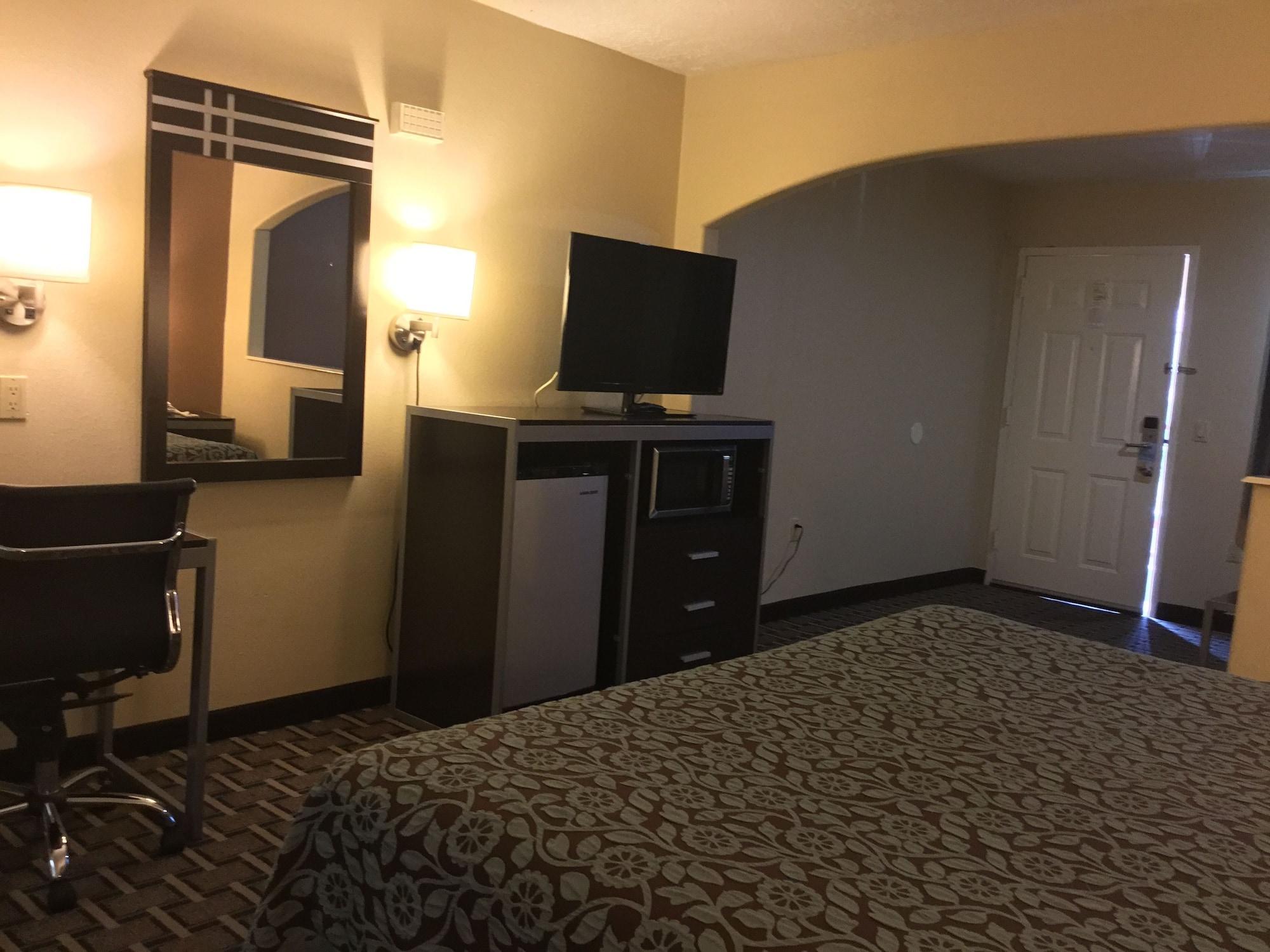 Days Inn & Suites By Wyndham Houston North - Spring Εξωτερικό φωτογραφία