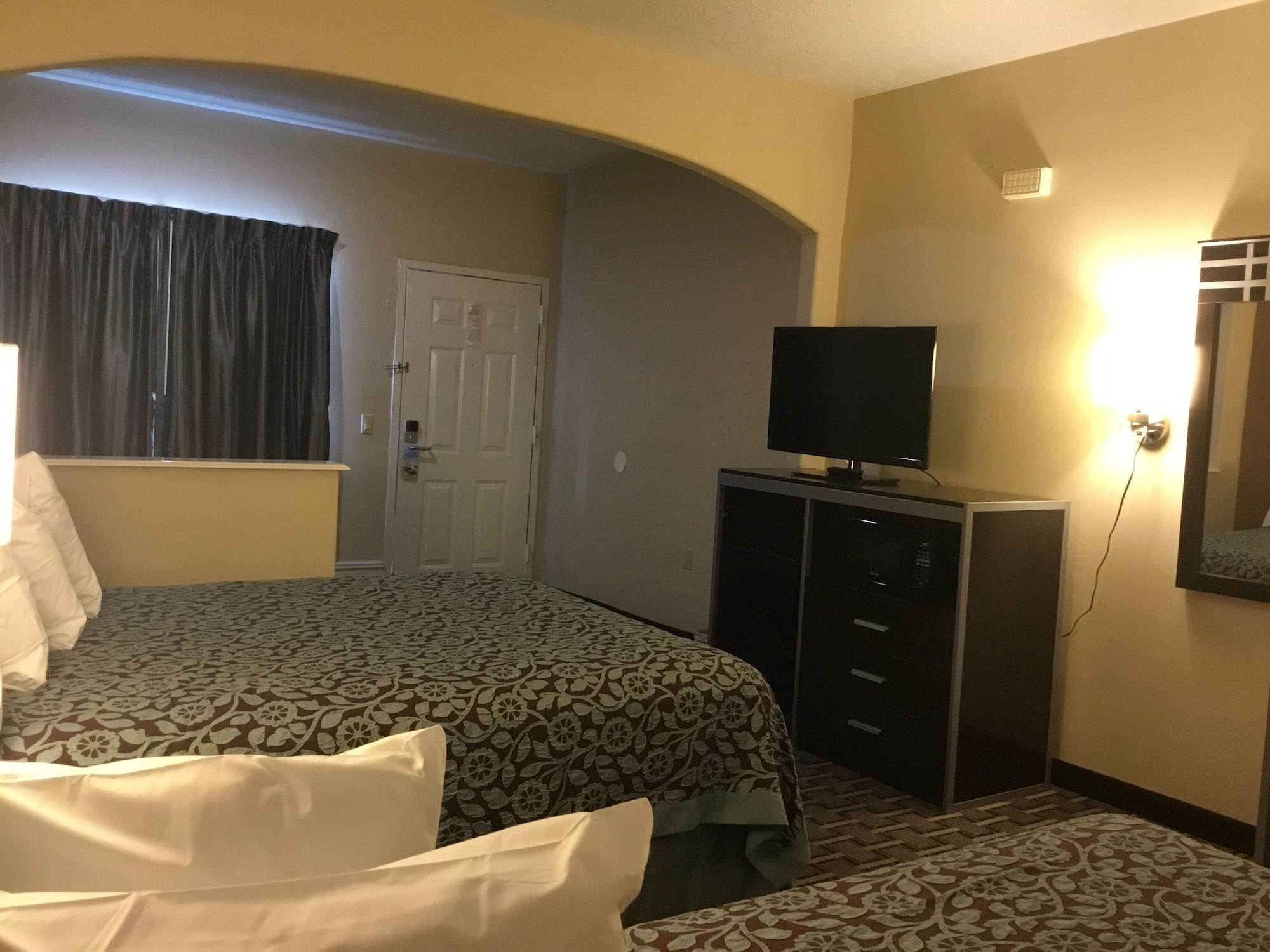 Days Inn & Suites By Wyndham Houston North - Spring Εξωτερικό φωτογραφία
