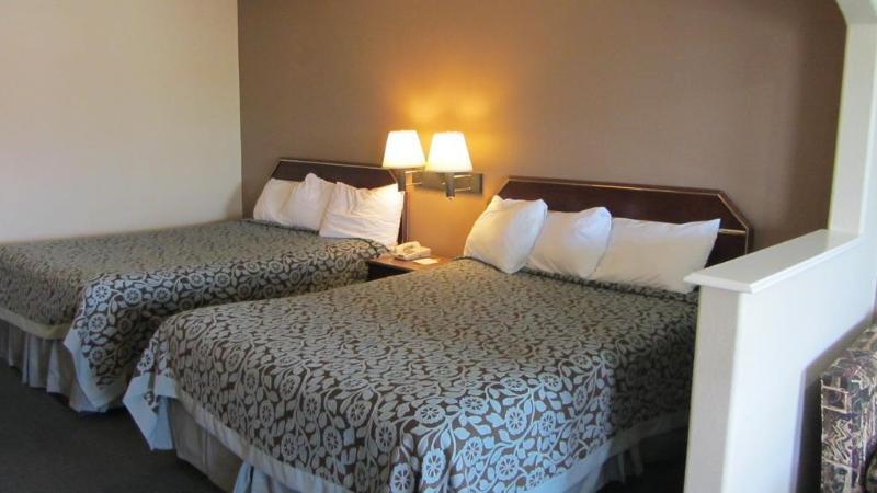 Days Inn & Suites By Wyndham Houston North - Spring Εξωτερικό φωτογραφία